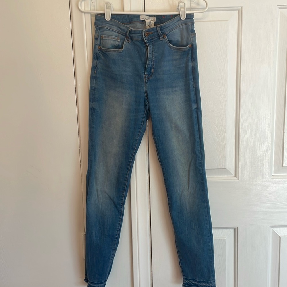 H&M L.O.G.G jeans. US 30. Skinny jeans